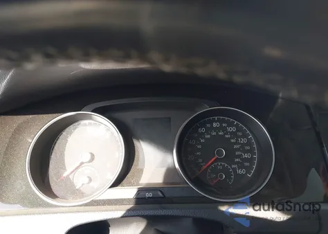 2015 Volkswagen Golf Tdi Sel 4-Door z USA, uszkodzony, nr VIN 3VWRA7AU5FM013568